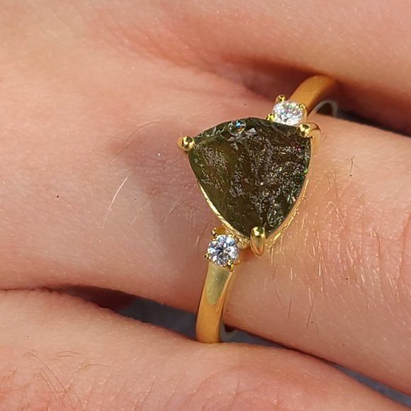 Moldavite ring size 8-Moldavite jewelry - Picture 2 of 9